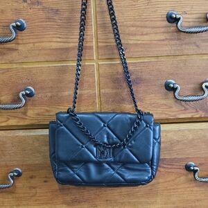 Badgley Mischka Black Quilted Crossbody Bag